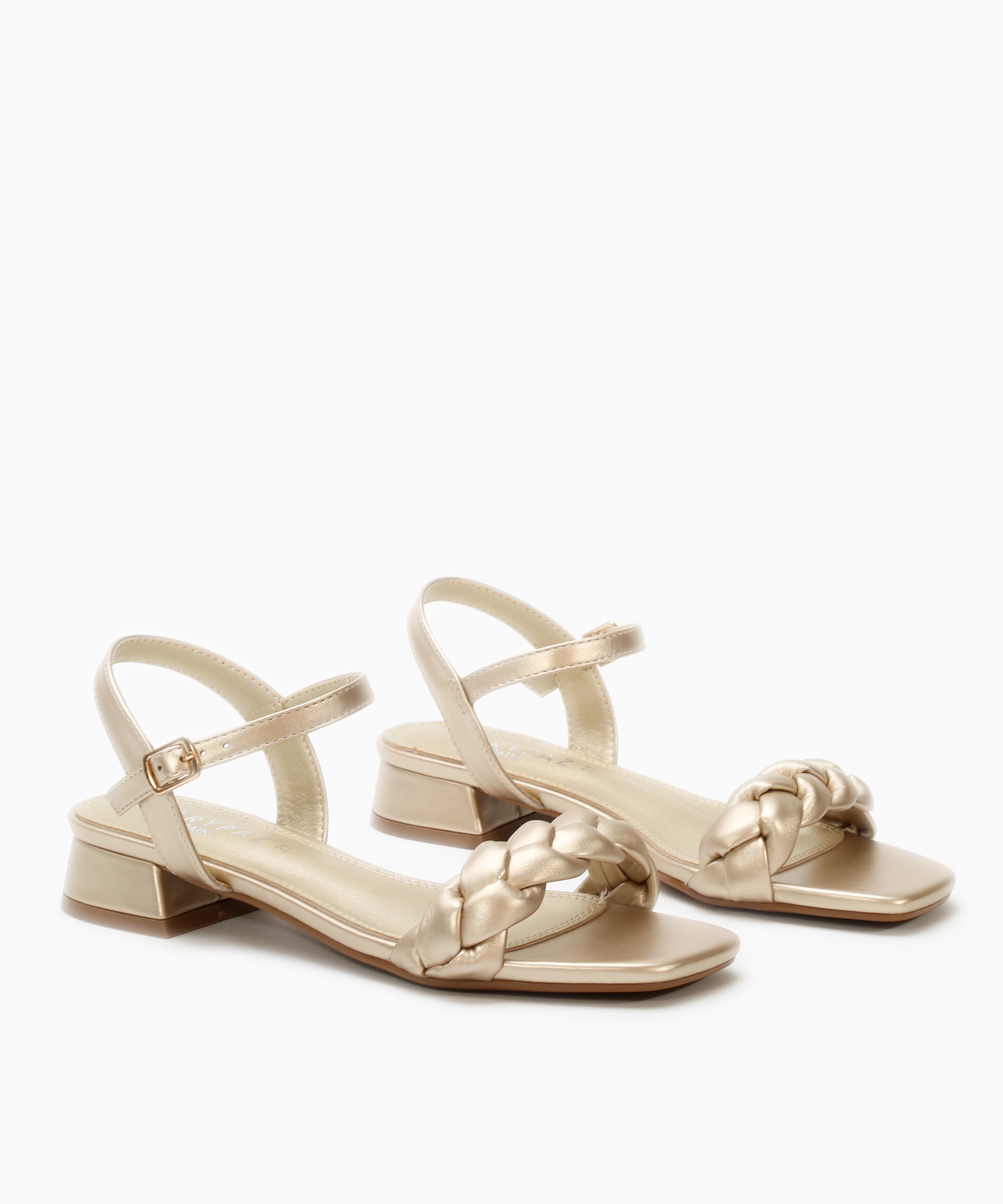 Sandalias trenzada tacón bajo image number null